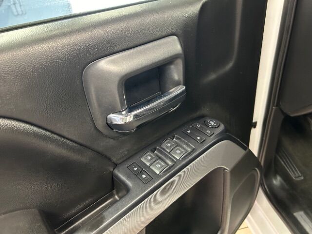 2018 Chevrolet Silverado 1500 4WD CREW CAB 143.5-in LT W/2LT Charlotte NC