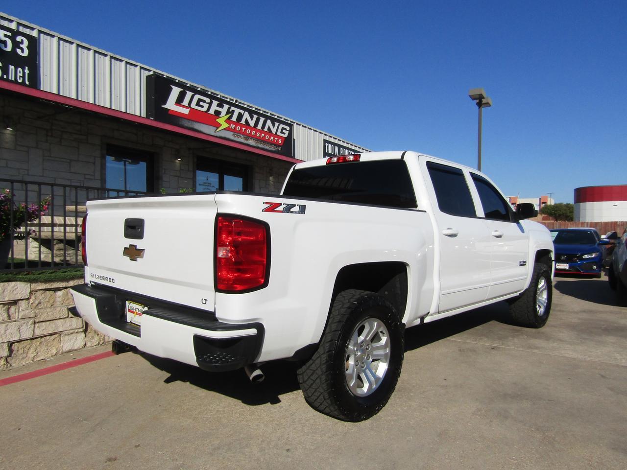 2018 Chevrolet Silverado 1500 4WD Crew Cab 143.5 LT w/2LT Grand Prairie TX