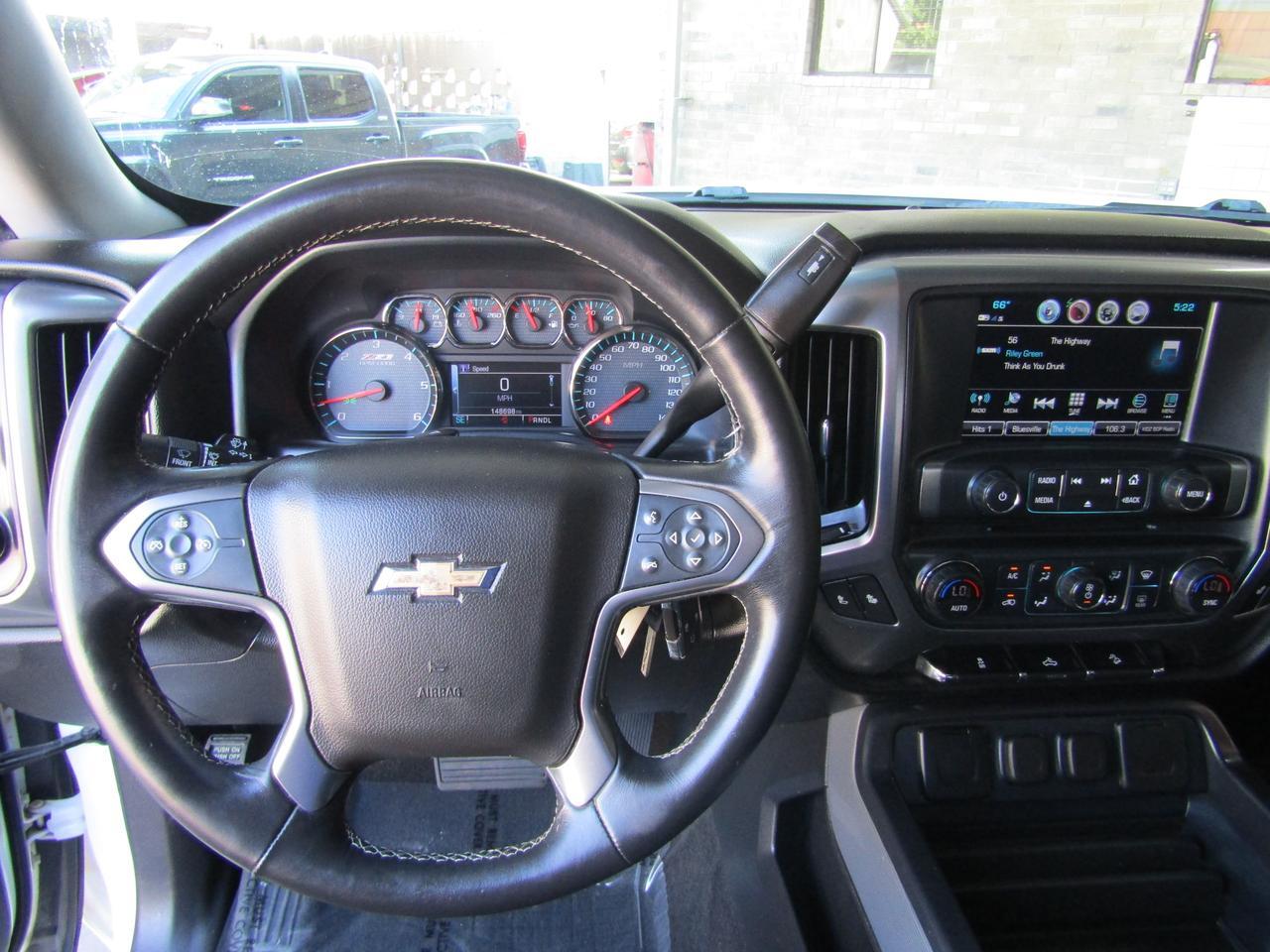 2018 Chevrolet Silverado 1500 4WD Crew Cab 143.5 LT w/2LT Grand Prairie TX