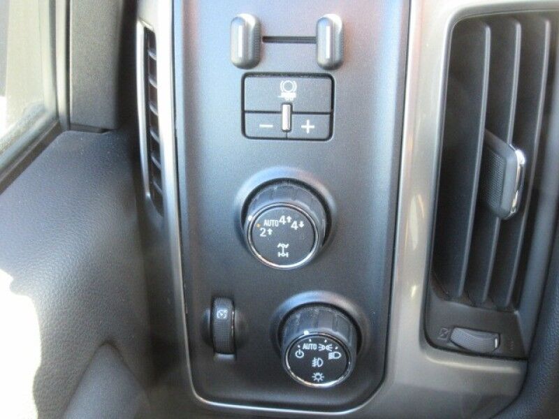 2018 Chevrolet Silverado 1500 4WD Crew Cab 143.5 LT w/2LT Saint George SC