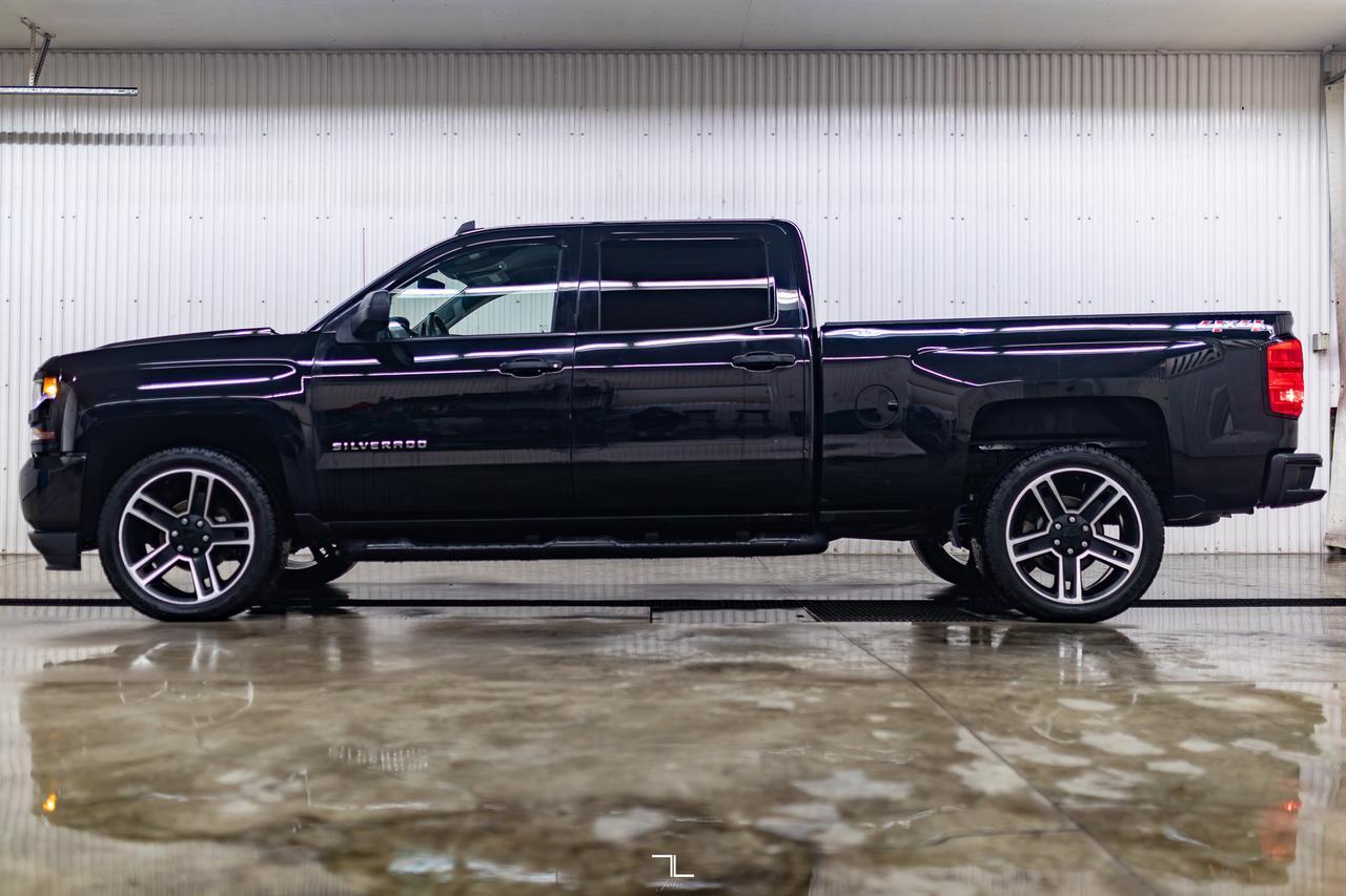 2018 Chevrolet Silverado 1500 4x4 Crew Cab Custom Longbox BCam Red Deer AB