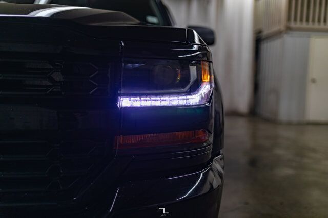 2018 Chevrolet Silverado 1500 4x4 Crew Cab Custom Longbox BCam Red Deer AB