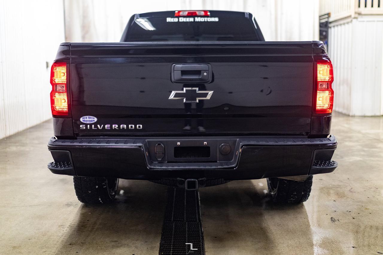 2018 Chevrolet Silverado 1500 4x4 Crew Cab Custom Longbox BCam Red Deer AB