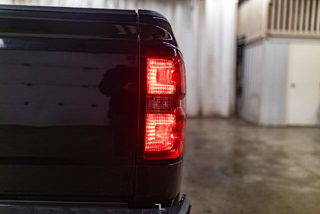 2018 Chevrolet Silverado 1500 4x4 Crew Cab Custom Longbox BCam Red Deer AB