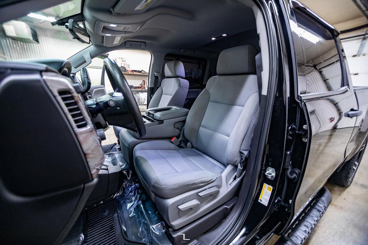 2018 Chevrolet Silverado 1500 4x4 Crew Cab Custom Longbox BCam Red Deer AB