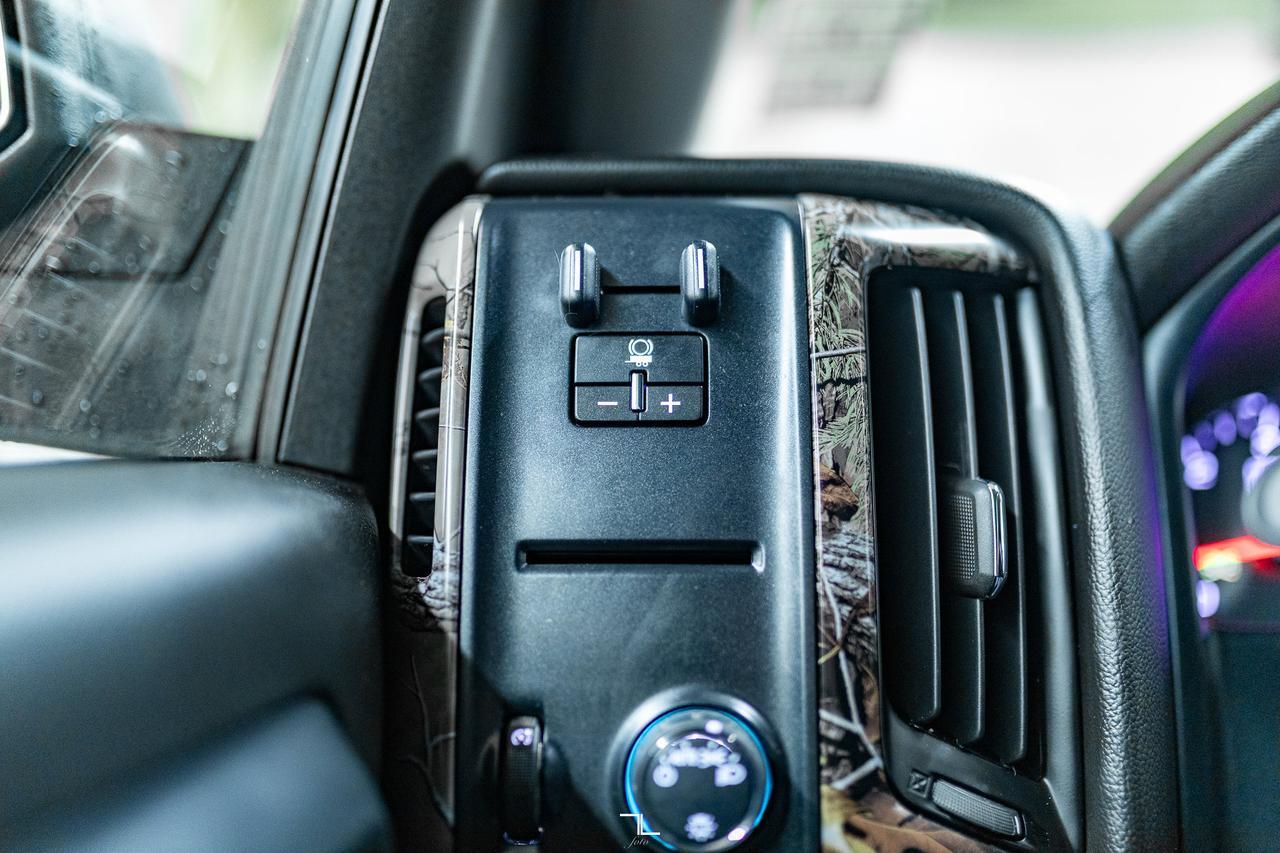 2018 Chevrolet Silverado 1500 4x4 Crew Cab Custom Longbox BCam Red Deer AB