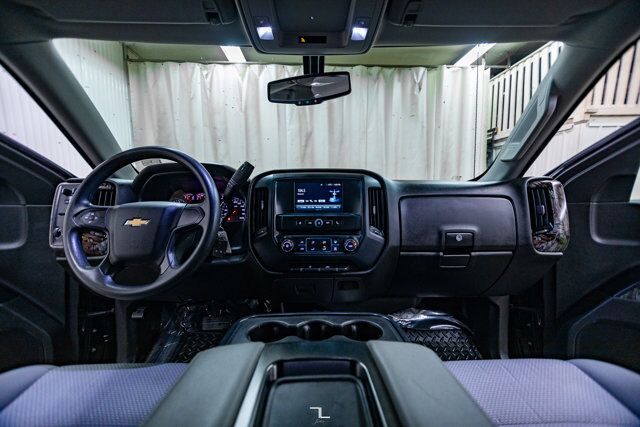 2018 Chevrolet Silverado 1500 4x4 Crew Cab Custom Longbox BCam Red Deer AB