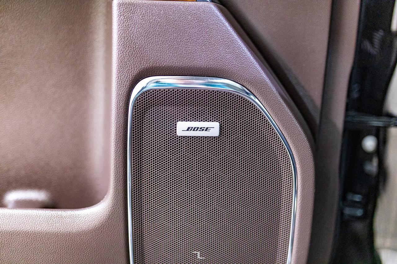 2018 Chevrolet Silverado 1500 4x4 Crew Cab High Country Leather Roof Nav BCam Red Deer AB