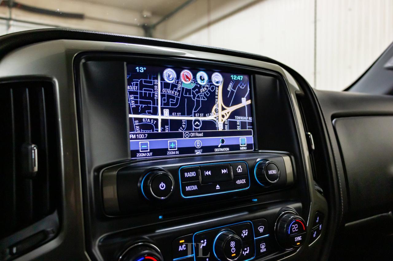 2018 Chevrolet Silverado 1500 4x4 Crew Cab High Country Leather Roof Nav Red Deer AB