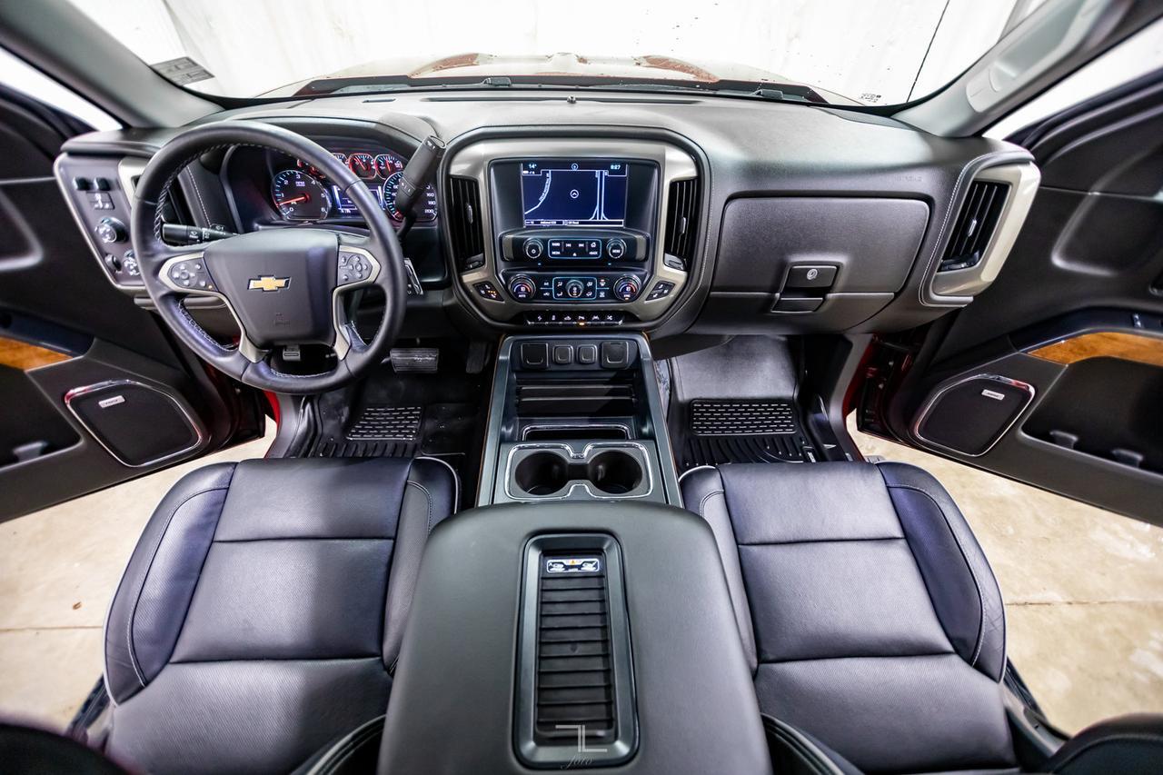 2018 Chevrolet Silverado 1500 4x4 Crew Cab High Country Leather Roof Nav Red Deer AB