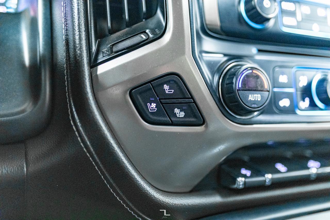 2018 Chevrolet Silverado 1500 4x4 Crew Cab High Country Leather Roof Nav Red Deer AB