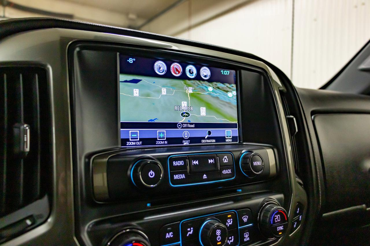 2018 Chevrolet Silverado 1500 4x4 Crew Cab High Country Leather Roof Nav Red Deer AB