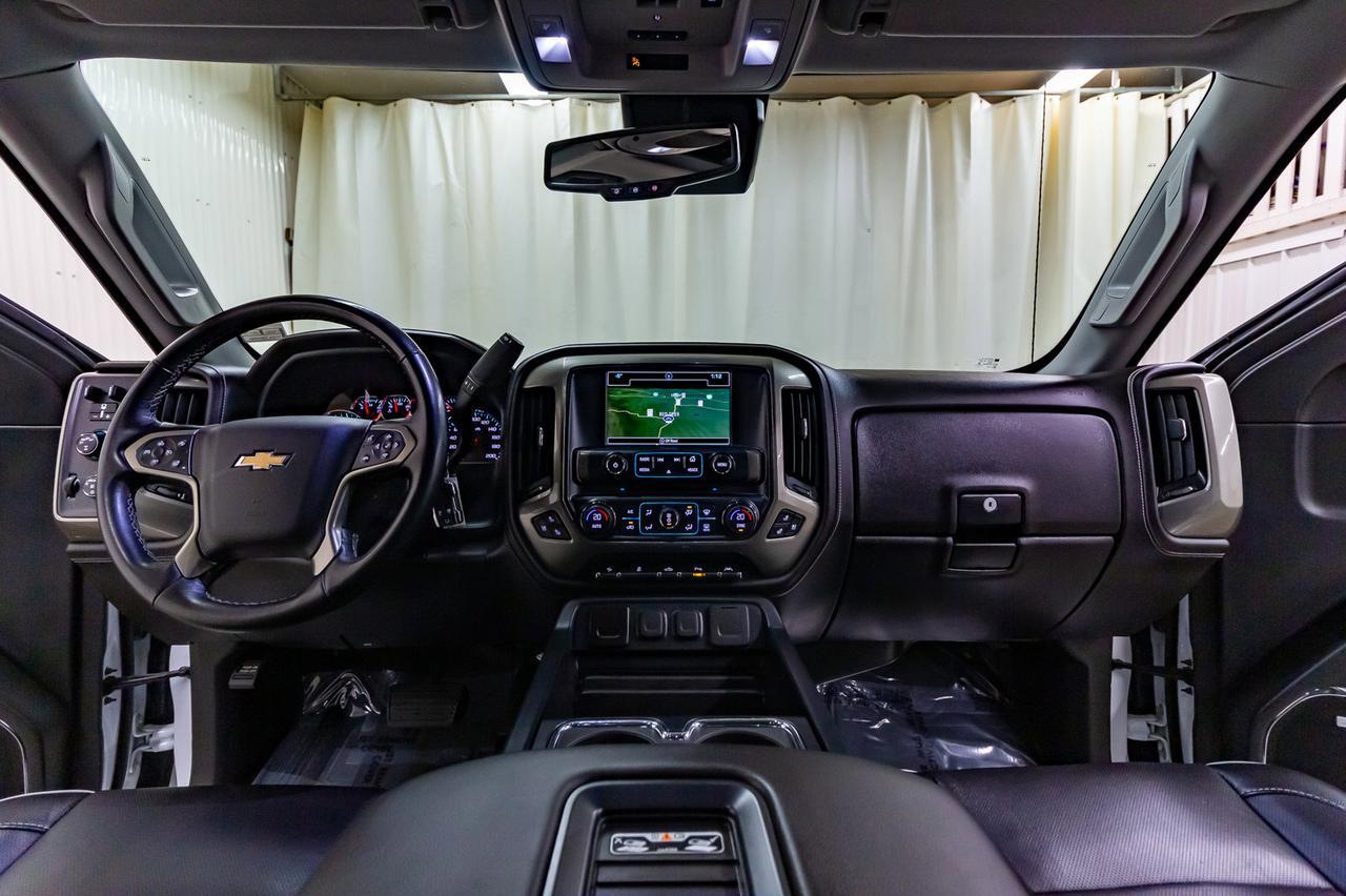 2018 Chevrolet Silverado 1500 4x4 Crew Cab High Country Leather Roof Nav Red Deer AB