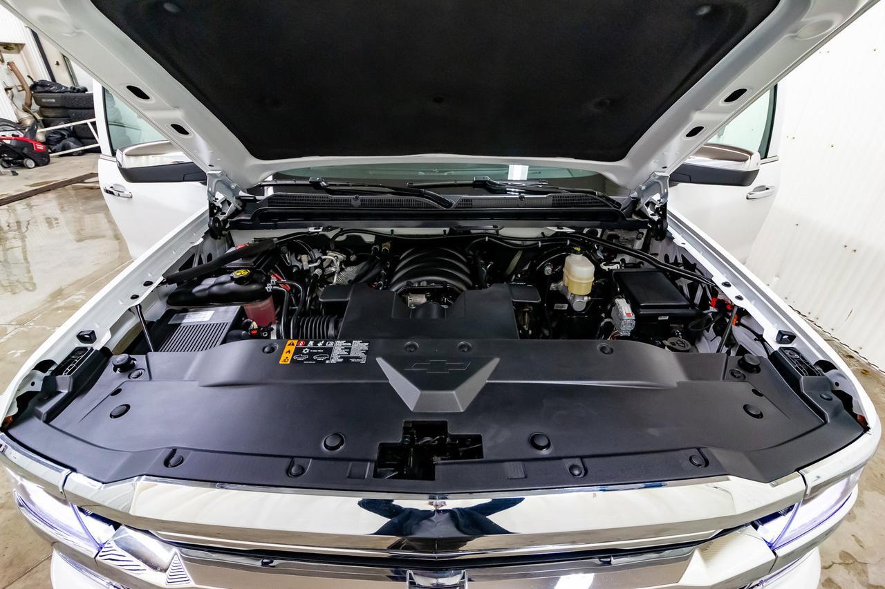 2018 Chevrolet Silverado 1500 4x4 Crew Cab High Country Leather Roof Nav Red Deer AB