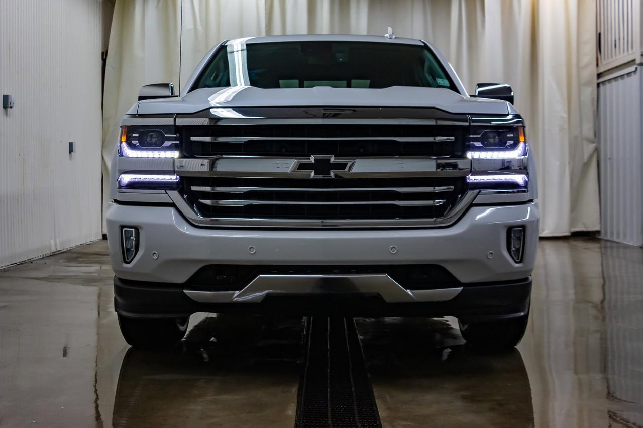 2018 Chevrolet Silverado 1500 4x4 Crew Cab High Country Leather Roof Nav Red Deer AB