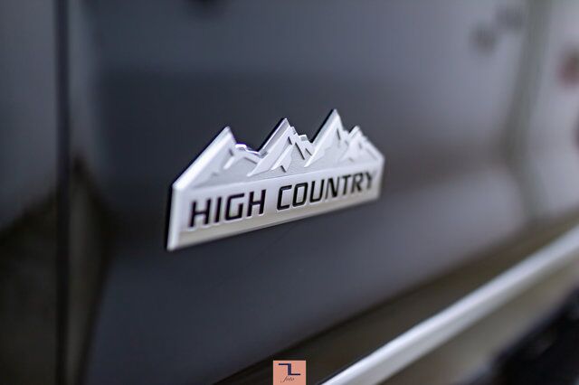 2018 Chevrolet Silverado 1500 4x4 Crew Cab High Country Leather Roof Nav Red Deer AB