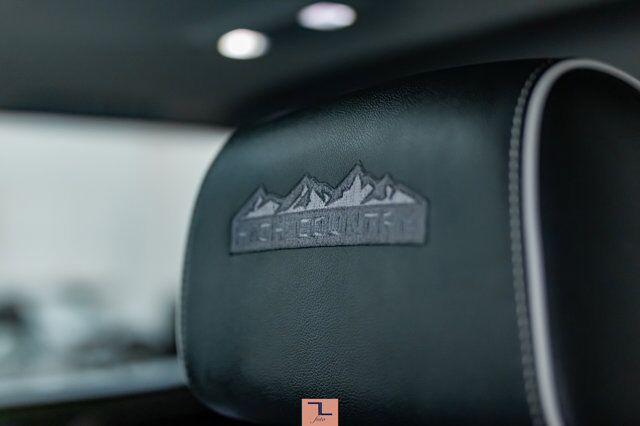 2018 Chevrolet Silverado 1500 4x4 Crew Cab High Country Leather Roof Nav Red Deer AB