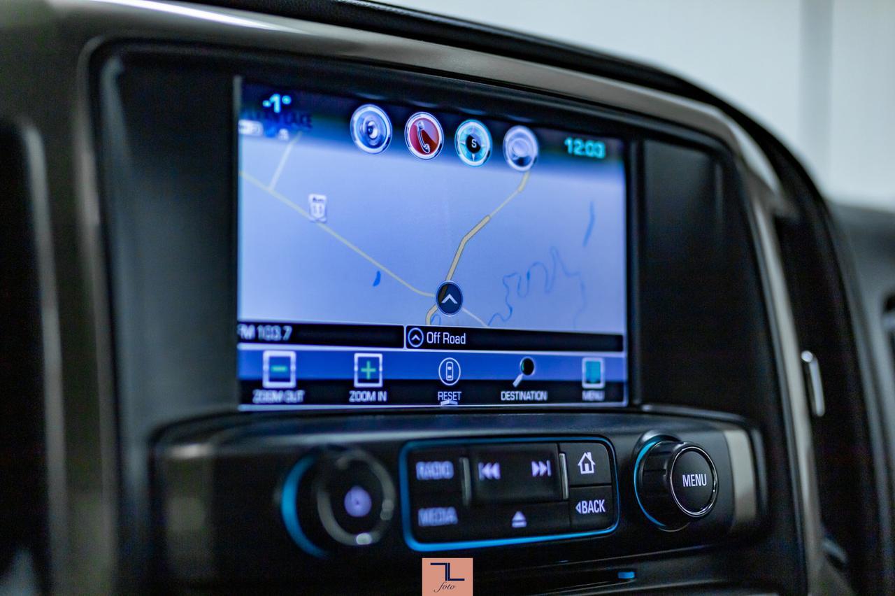 2018 Chevrolet Silverado 1500 4x4 Crew Cab High Country Leather Roof Nav Red Deer AB