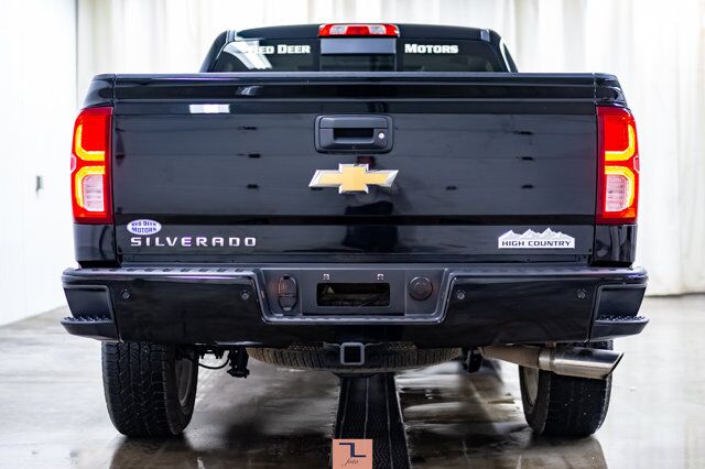 2018 Chevrolet Silverado 1500 4x4 Crew Cab High Country Leather Roof Nav Red Deer AB