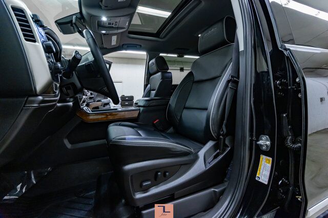 2018 Chevrolet Silverado 1500 4x4 Crew Cab High Country Leather Roof Nav Red Deer AB