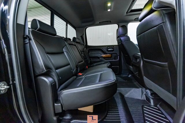 2018 Chevrolet Silverado 1500 4x4 Crew Cab High Country Leather Roof Nav Red Deer AB