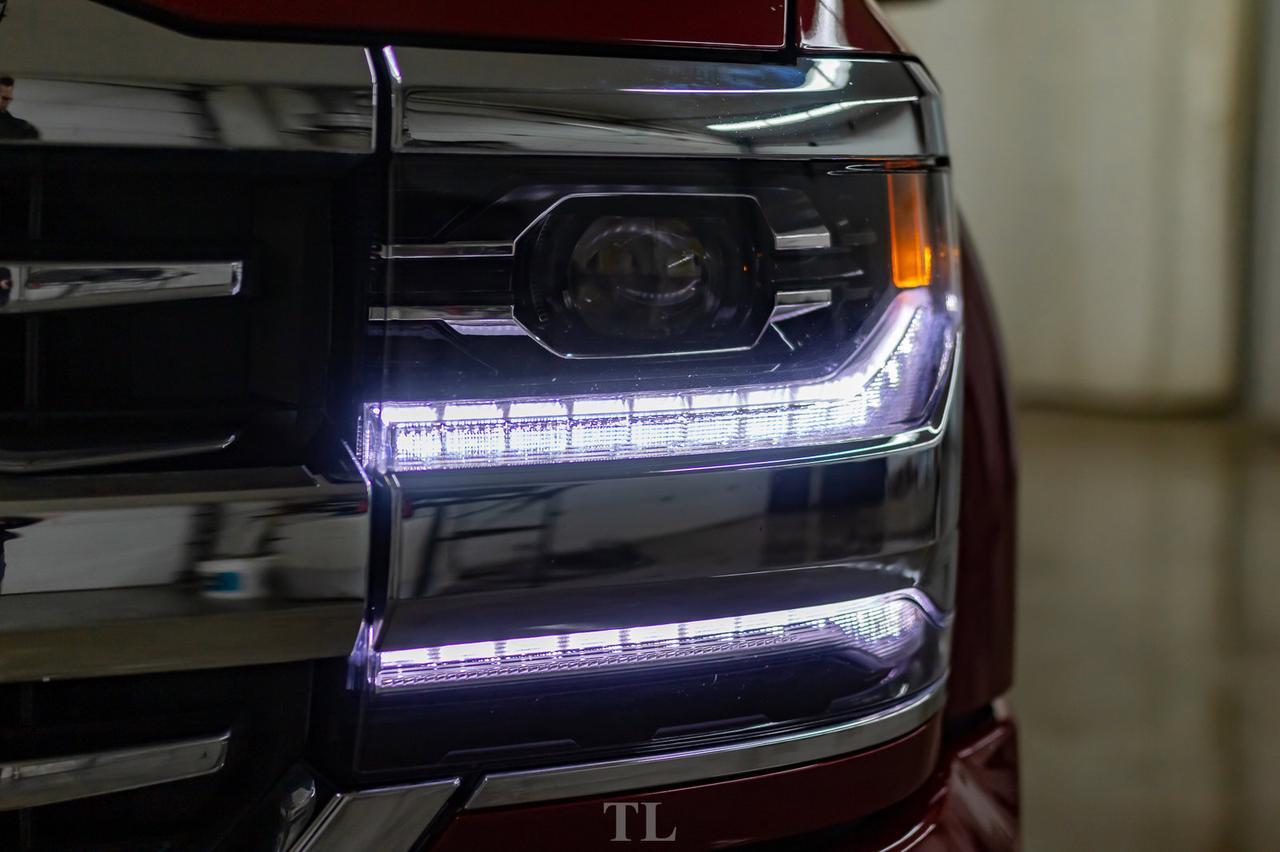 2018 Chevrolet Silverado 1500 4x4 Crew Cab High Country Longbox Leather Roof Nav Red Deer AB