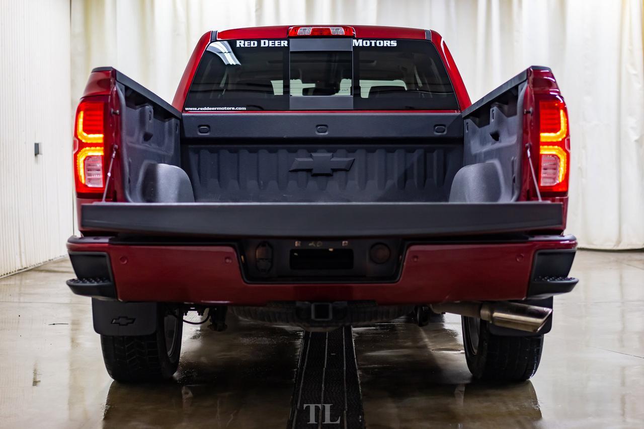 2018 Chevrolet Silverado 1500 4x4 Crew Cab High Country Longbox Leather Roof Nav Red Deer AB