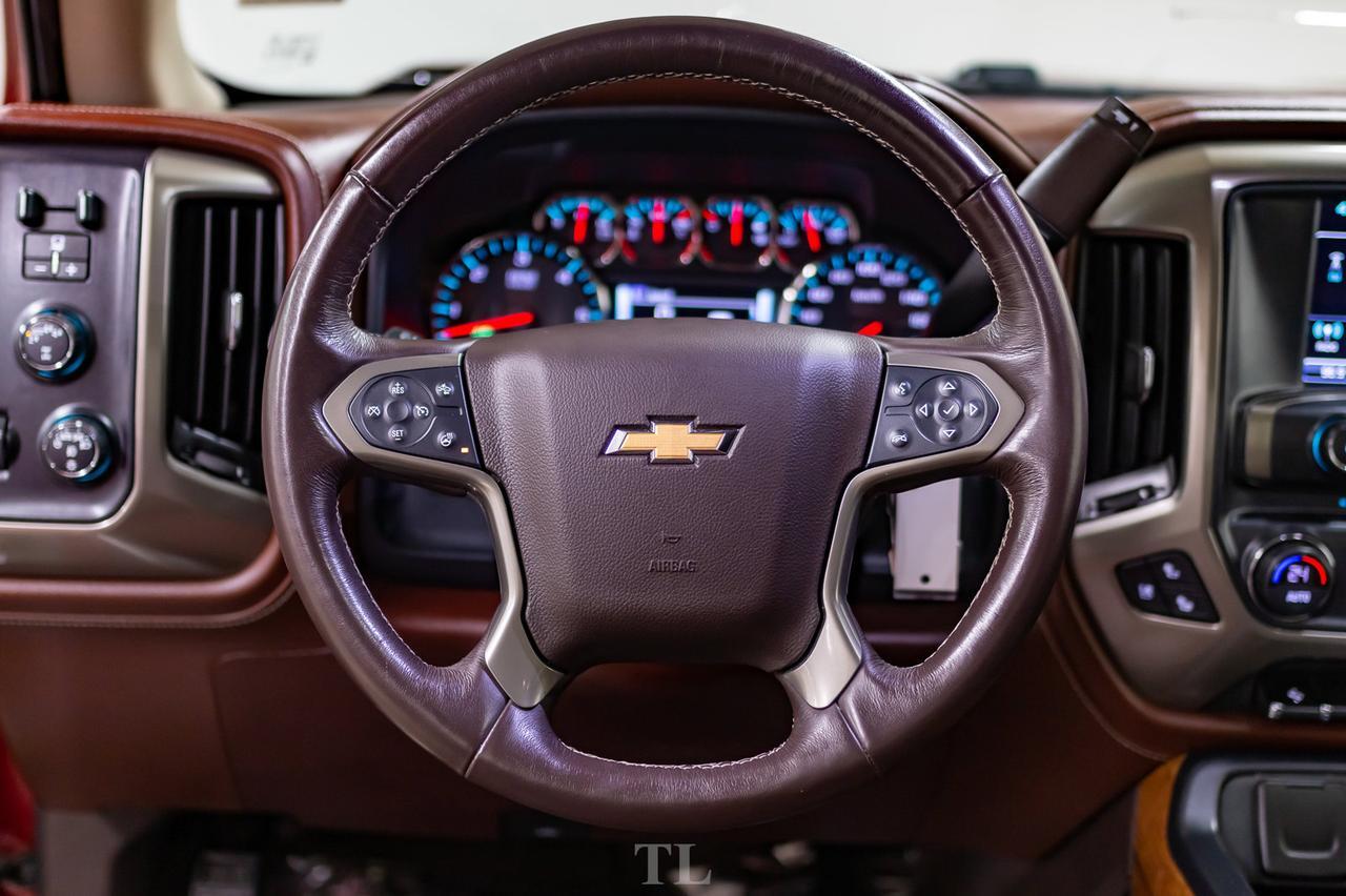 2018 Chevrolet Silverado 1500 4x4 Crew Cab High Country Longbox Leather Roof Nav Red Deer AB