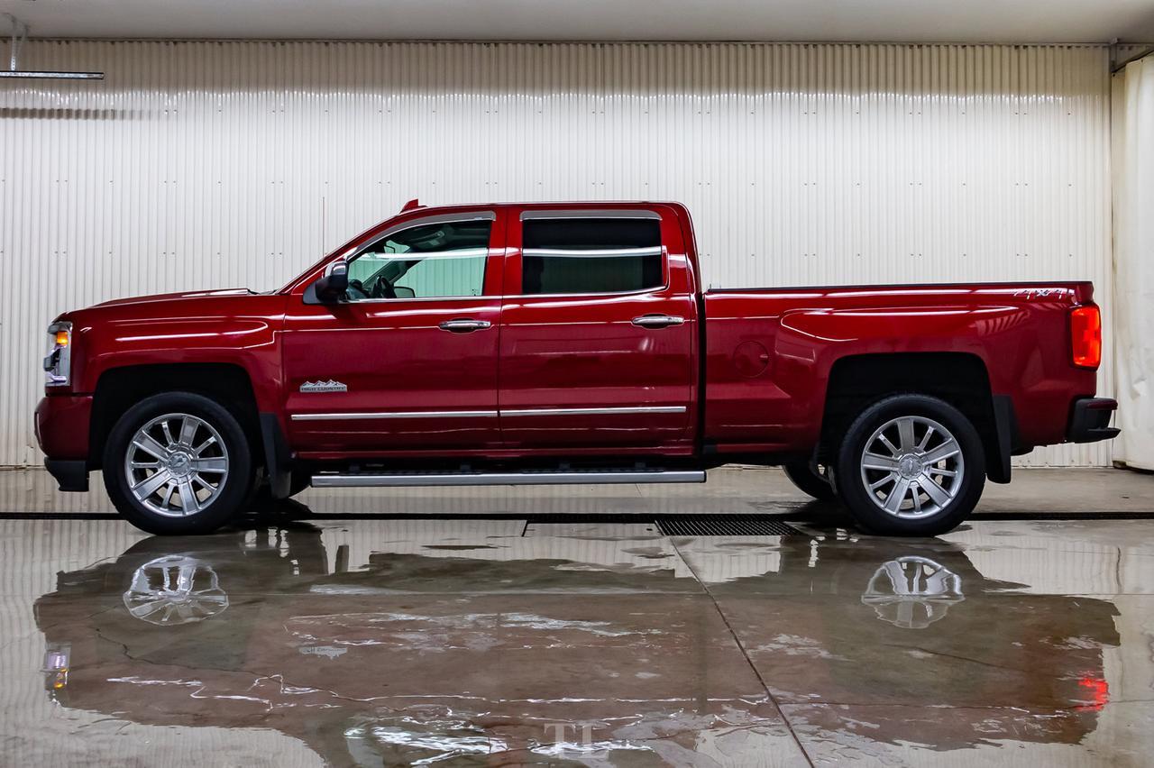 2018 Chevrolet Silverado 1500 4x4 Crew Cab High Country Longbox Leather Roof Nav Red Deer AB