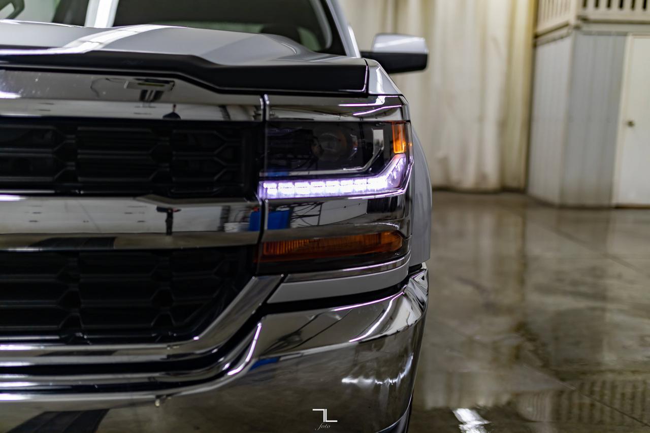 2018 Chevrolet Silverado 1500 4x4 Crew Cab LT BCam HSeats Red Deer AB