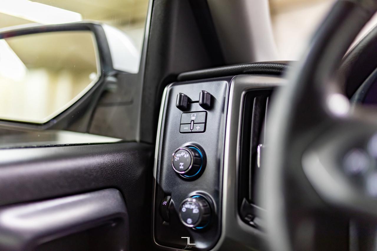 2018 Chevrolet Silverado 1500 4x4 Crew Cab LT BCam HSeats Red Deer AB