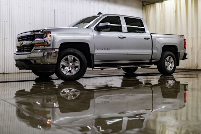 2018 Chevrolet Silverado 1500 4x4 Crew Cab LT BCam HSeats Red Deer AB