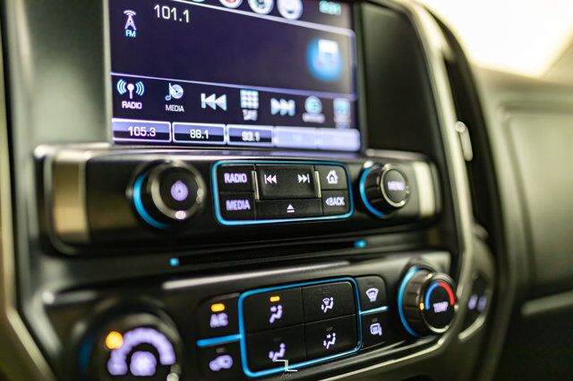 2018 Chevrolet Silverado 1500 4x4 Crew Cab LT BCam HSeats Red Deer AB