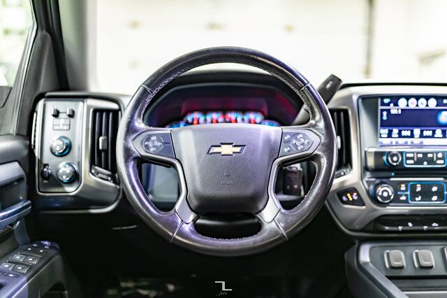 2018 Chevrolet Silverado 1500 4x4 Crew Cab LT BCam HSeats Red Deer AB