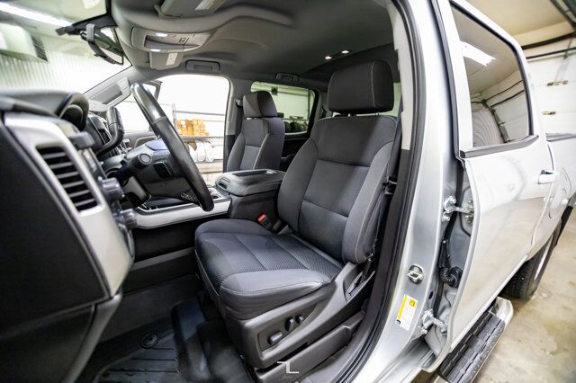 2018 Chevrolet Silverado 1500 4x4 Crew Cab LT BCam HSeats Red Deer AB