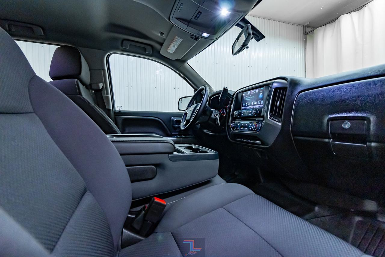 2018 Chevrolet Silverado 1500 4x4 Crew Cab LT BCam Red Deer AB