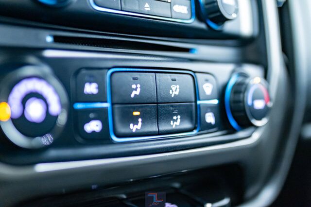 2018 Chevrolet Silverado 1500 4x4 Crew Cab LT BCam Red Deer AB