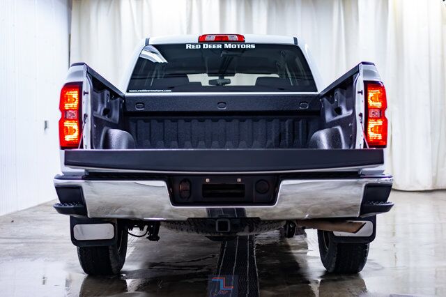 2018 Chevrolet Silverado 1500 4x4 Crew Cab LT BCam Red Deer AB