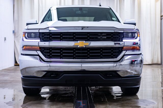 2018 Chevrolet Silverado 1500 4x4 Crew Cab LT BCam Red Deer AB