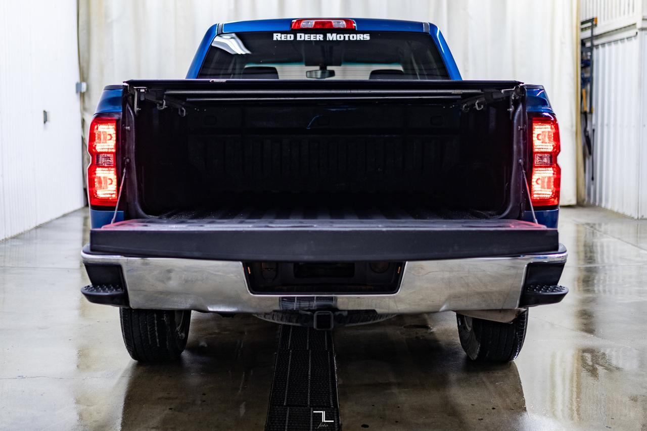 2018 Chevrolet Silverado 1500 4x4 Crew Cab LT BCam Red Deer AB