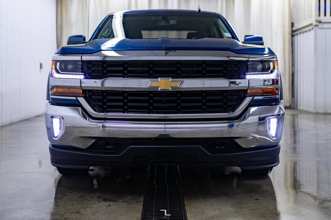 2018 Chevrolet Silverado 1500 4x4 Crew Cab LT BCam Red Deer AB