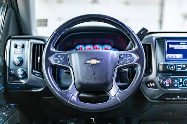 2018 Chevrolet Silverado 1500 4x4 Crew Cab LT BCam Red Deer AB