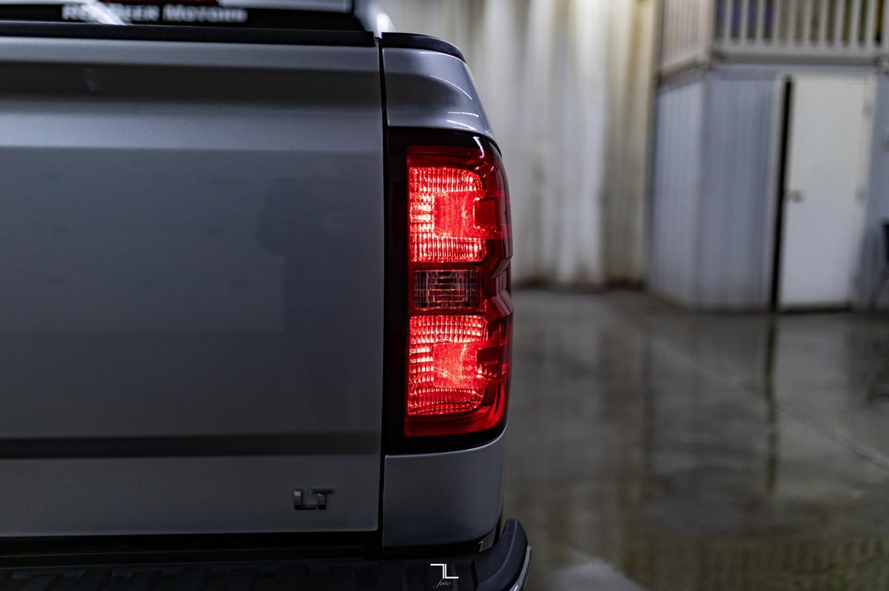 2018 Chevrolet Silverado 1500 4x4 Crew Cab LT BCam Red Deer AB