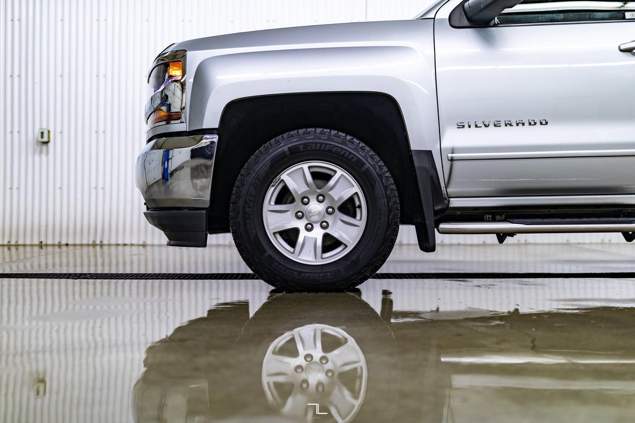 2018 Chevrolet Silverado 1500 4x4 Crew Cab LT BCam Red Deer AB