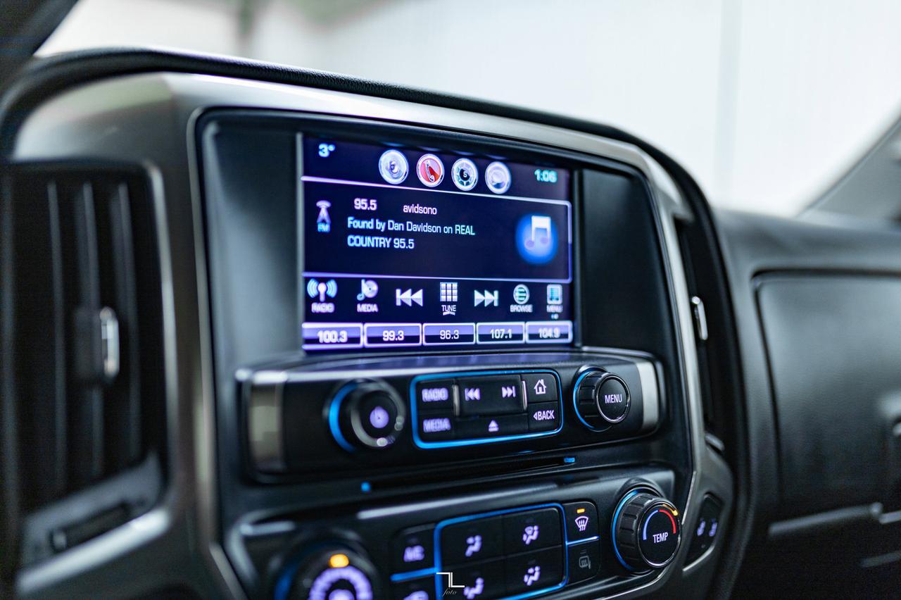 2018 Chevrolet Silverado 1500 4x4 Crew Cab LT BCam Red Deer AB