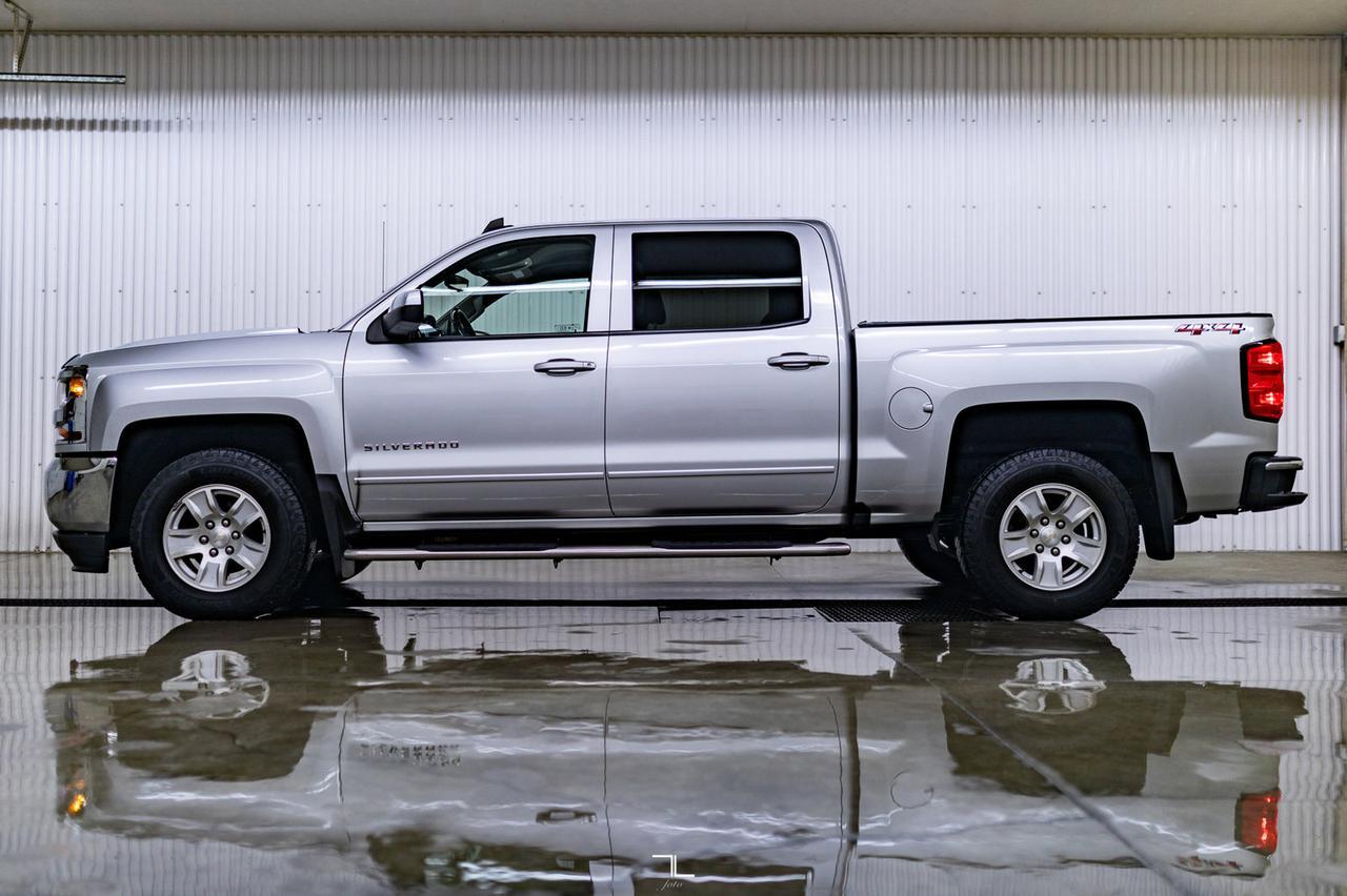 2018 Chevrolet Silverado 1500 4x4 Crew Cab LT BCam Red Deer AB