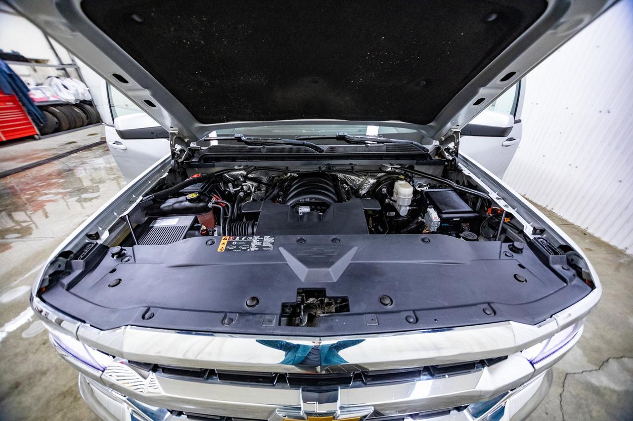 2018 Chevrolet Silverado 1500 4x4 Crew Cab LT BCam Red Deer AB