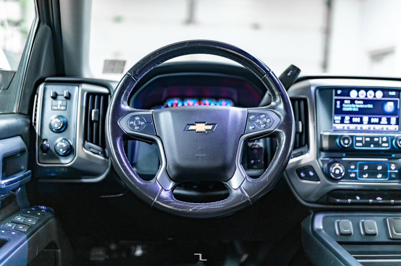 2018 Chevrolet Silverado 1500 4x4 Crew Cab LT BCam Red Deer AB