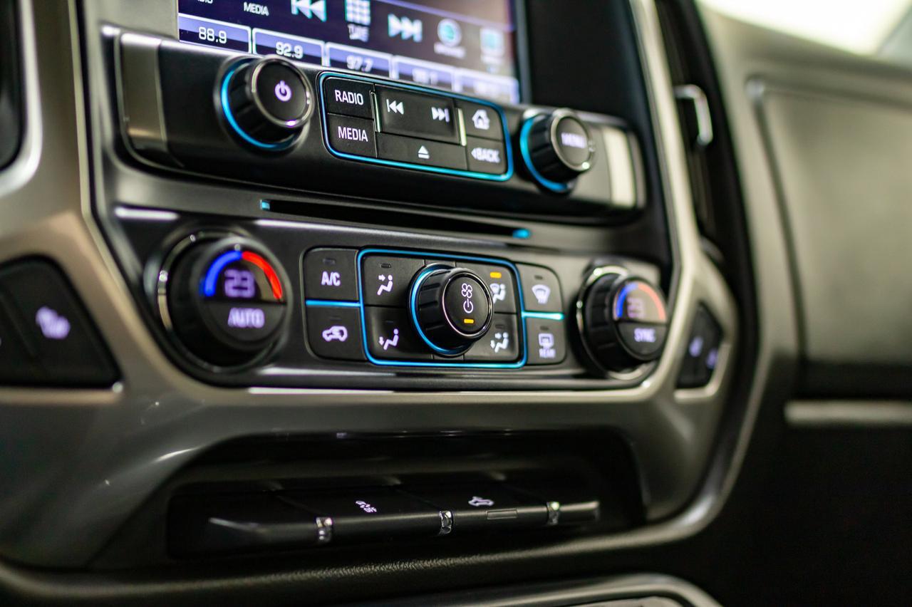 2018 Chevrolet Silverado 1500 4x4 Crew Cab LT Big 10 BCam Red Deer AB