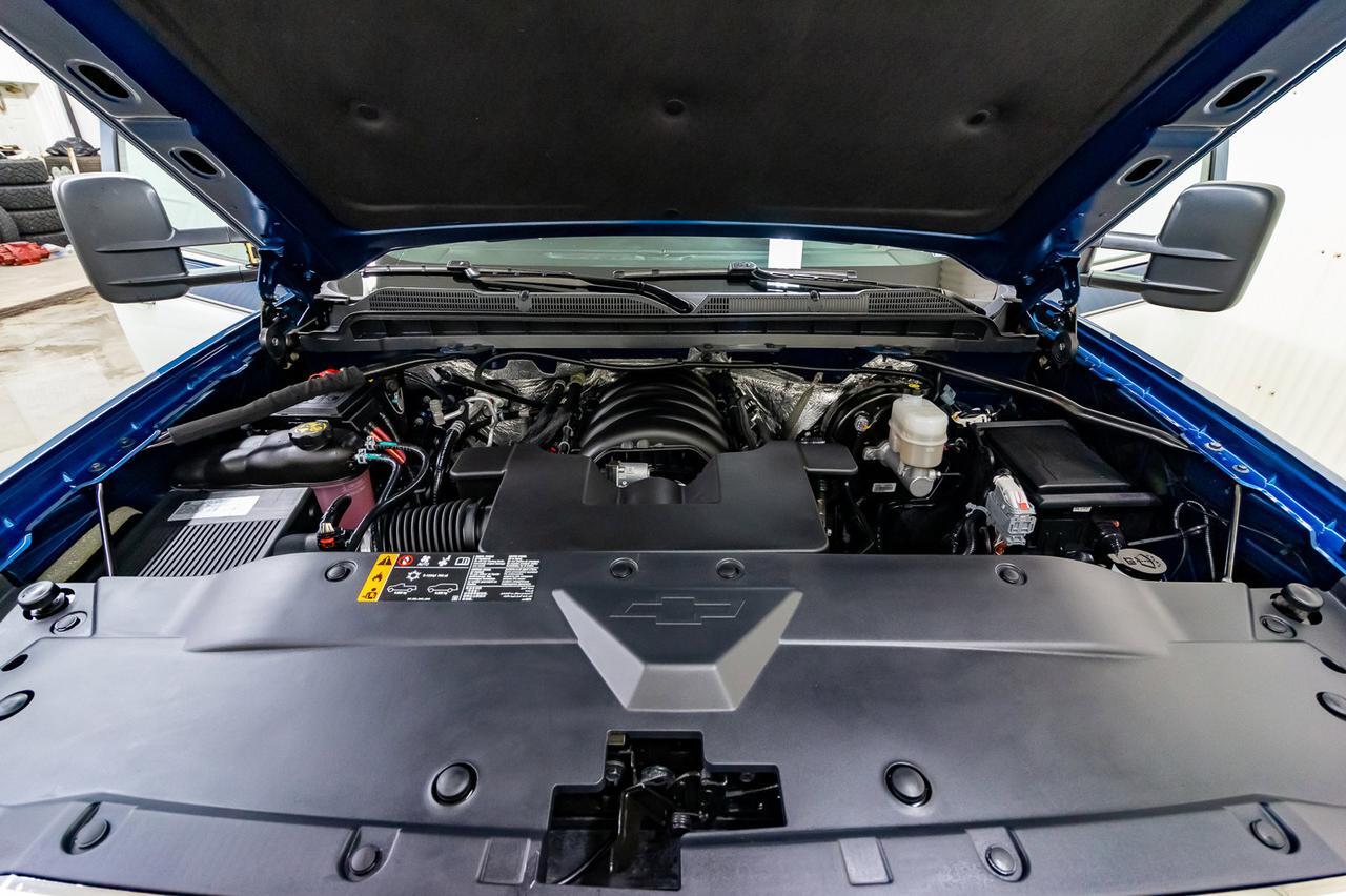 2018 Chevrolet Silverado 1500 4x4 Crew Cab LT Big 10 BCam Red Deer AB